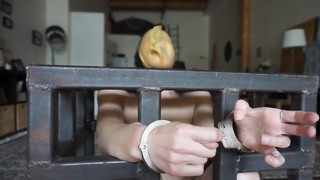Elise Graves handcuffs herself and masturbates in a box